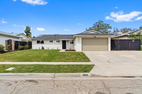 1660 Menlo Ave, Fresno, CA 93710-4306
