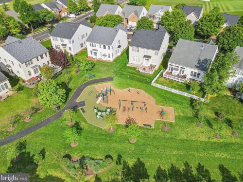 13877 Piedmont Vis Dr, Haymarket VA  20169-2652 exterior