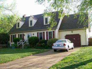 412 Slate St, Chesapeake, VA 23322-1706