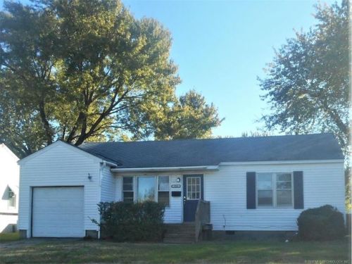350 Oak St, Bartlesville, OK 74029-2211