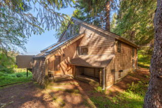 3665 Ridge Rd, Rose Lodge, OR 97368-9500