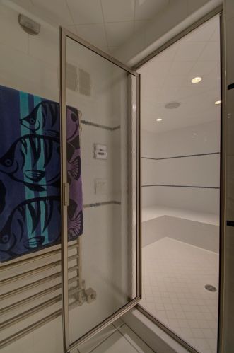 875 Squire Oaks Dr, Covington KY  41017-1342 exterior