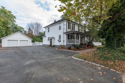 843 Poole Ave, Hazlet, NJ 07730-2043