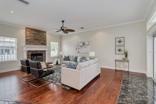 6512 Crews Lake Hills Loop, Lakeland, FL 33813-3857