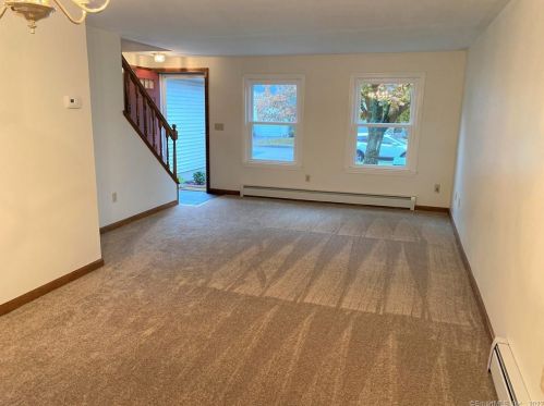 55 Deer Run Trl, Manchester, CT 06042-2480