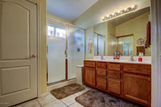 6624 Kristal Way, Glendale, AZ 85308-7116
