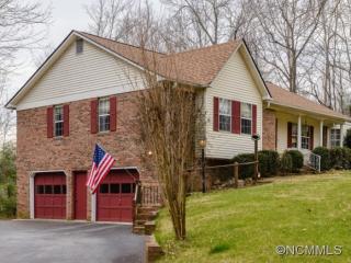 543 Hunters Glen Ln, Hendersonville, NC 28739-8718