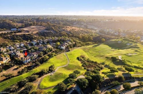 1549 Fairway Vis, Encinitas CA  92024-1295 exterior