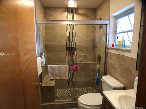 14337 100 Ln, Miami FL  33186-6962 exterior