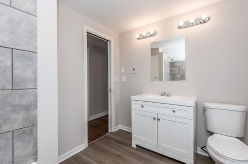 2841 Hartung Ave, Milwaukee WI  53210-1341 exterior