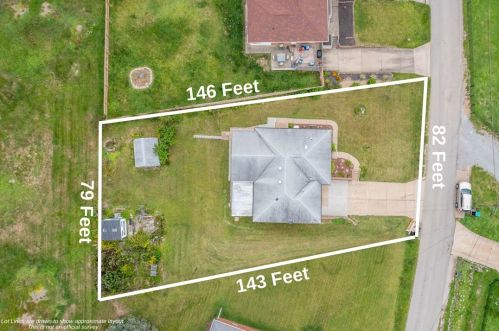 14 Maple St, Finleyville, PA 15332-3122