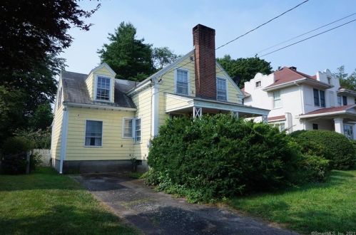 162 Plant St, United States Coast Guard Ac, CT 06320-4442