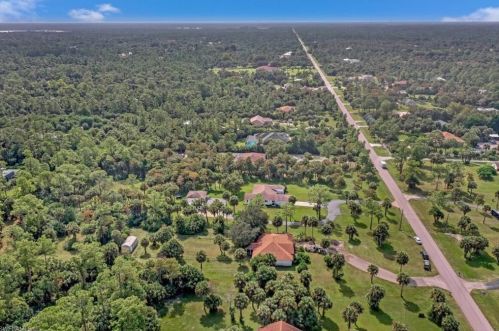 330 17 St, Naples FL 34117-3309 exterior