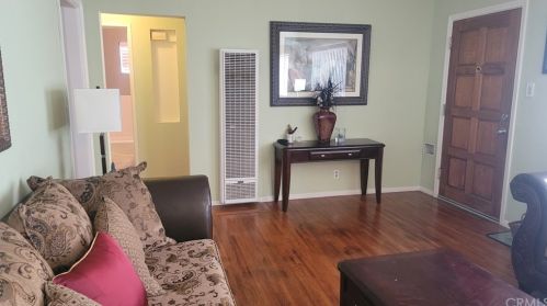 2041 Delta Ave, Long Beach, CA 90810-4122