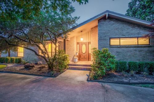 3960 Cedarbrush Dr, Dallas TX  75229-2703 exterior