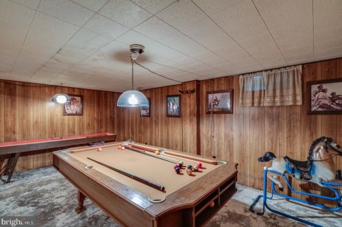 1823 Harvey Straughn Rd, Blackbird DE  19734-9646 exterior