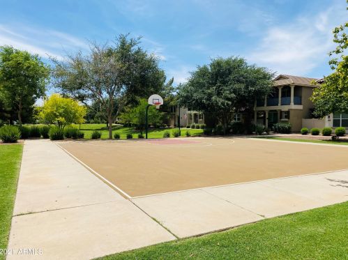 3621 Leslie Dr, Gilbert AZ  85296-2863 exterior