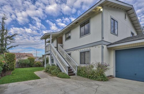 1091 Wanda Ave, Seaside CA  93955-5325 exterior