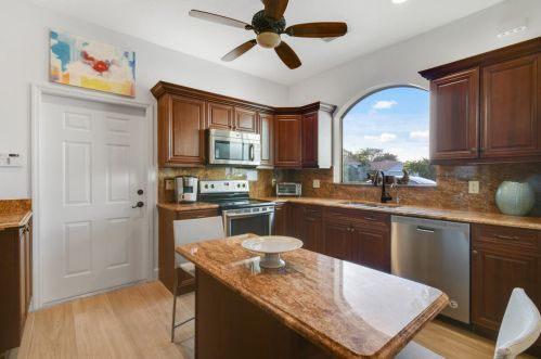 9979 Osprey Pointe Dr, Hobe Sound FL  33455-3023 exterior