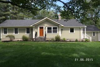 374 Elm St, Upper Stepney CT  06468-2205 exterior