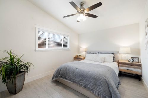 3832 El Oro St, North Highlands CA  95660-4815 exterior