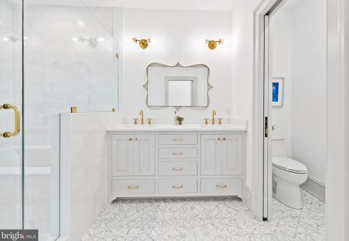 236 11th St, Washington DC  20002-6218 exterior