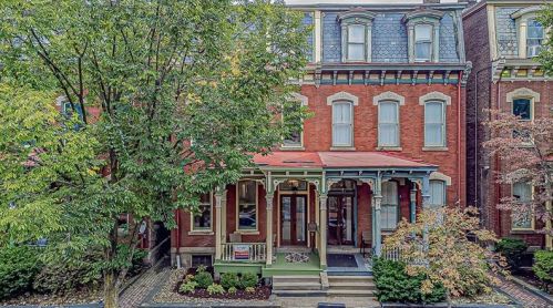 1310 Liverpool St, Pittsburgh, PA 15233-1306