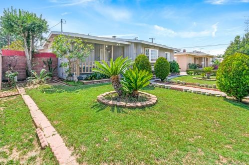 7726 Alderdale St, Downey, CA 90240-2607