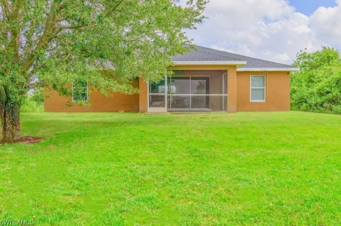 3030 34th St, Lehigh Acres, FL 33976-4542