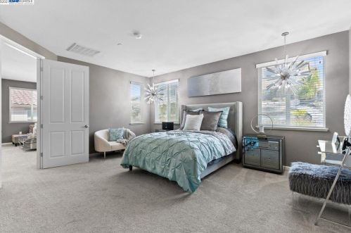 1799 Tramonti Dr, Pleasanton CA  94568-4249 exterior