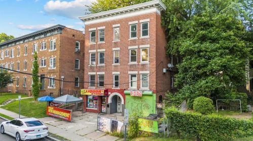 16 Hillside Ave, Hartford CT  06106-2240 exterior