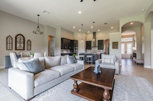 8147 Swiss Chard Cir, Land O Lakes FL  34637-7596 exterior