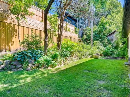 3917 Washburn Ave, Minneapolis MN 55410-1130 exterior