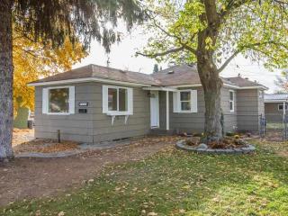 3608 Bridgeport Ave, Spokane, WA 99217-6927
