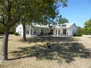 671 Private Road 5825, Groesbeck, TX 76642-2312