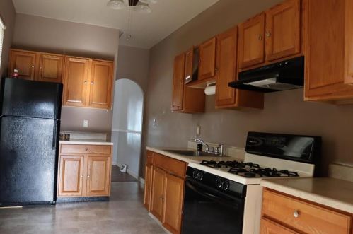 816 Bushkill St, Easton PA  18042-3340 exterior