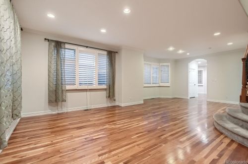 433 Jackson St, Denver CO  80206-4540 exterior