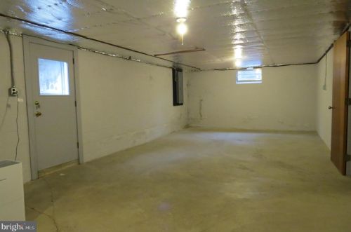 238 Moul Ave, Hanover PA  17331-2035 exterior