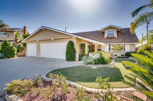 2768 Stockton Ave, Anaheim, CA 92801-4835