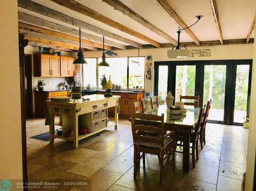 6612 Mandarin Blvd, Town Of Loxahatchee Groves FL  33470-3241 exterior