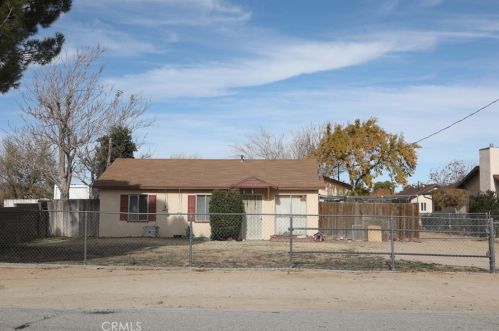 3103 Avenue, Lancaster, CA