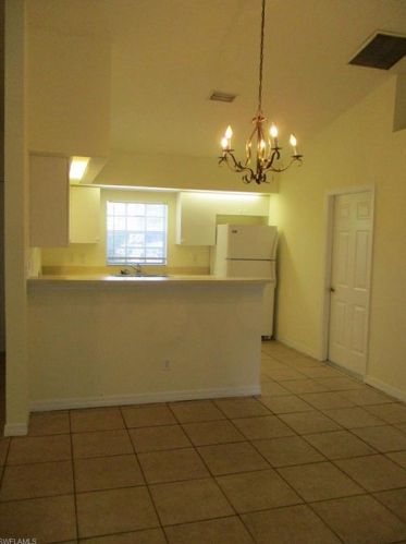 109 Pine Ln, Lehigh Acres, FL 33973-2027