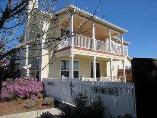 28 Huerta St, Greenfield CA  93927-5744 exterior