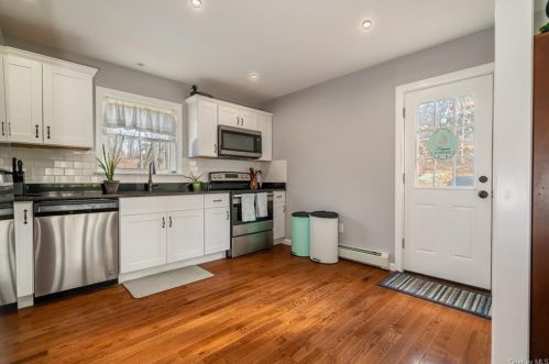 7 Xenia Rd, Patterson NY  12563-1812 exterior