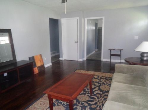 47 Arrow Ave, Warwick RI  02886-5101 exterior
