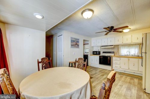 34068 Red Oak Dr, Frankford DE  19945-3437 exterior