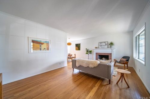 5721 23rd St, Long Beach, CA 90815-2016