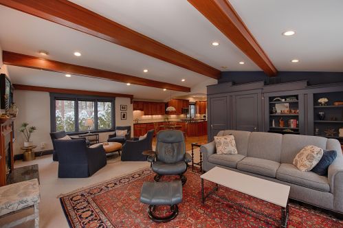1111 Highland Ave, Newport, KY 41075-1710