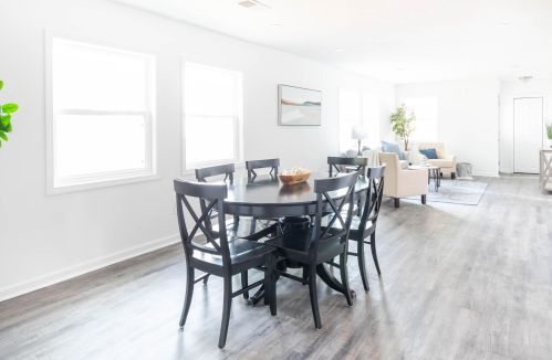 141 Mclene Ave, London OH  43140-1165 exterior