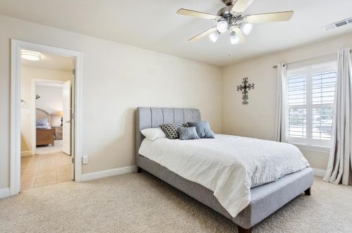 1219 Ruess Rd, Ripon CA  95366-9425 exterior